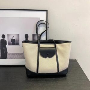 ColorSplash Striped Tote Bag