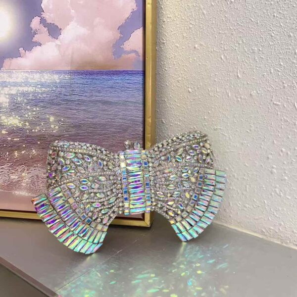 Feather-like evening bag - Image 5