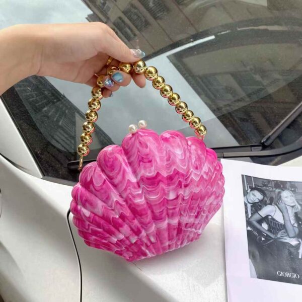 Flower shape with chain evening bag - Image 3