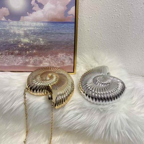 Snail shape evening bag