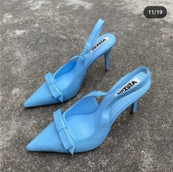 Ladies Closed High Heels - Image 4
